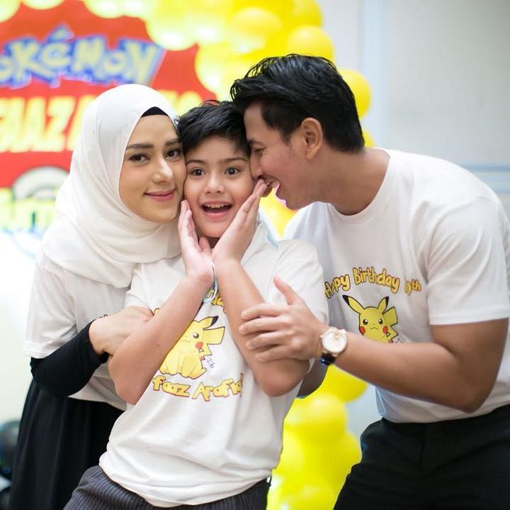 <p>Dalam akun Instagramnya, Faizuz A Rafiq mengungkapkan bahwa dirinya dan Sonny sangat bahagia memiliki King Faaz dalam hidupnya. Fairuz berjanji akan selalu memberikan kebahagiaan untuk anak-anaknya. (Foto: Instagram: @fairuzarafiq)</p>