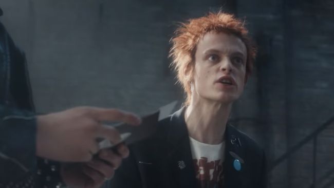 Trailer serial Pistol yang menggambarkan kisah kehidupan band punk Sex Pistols resmi dirilis pada Senin (4/4).