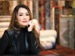 Ini Rahasia Reza Artamevia Selalu Terlihat Bahagia dan Awet Muda