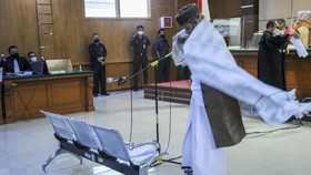 Sidang Bahar Smith Hadirkan Kiai Garut Mengaku Terdampak Hoaks