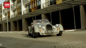 VIDEO: Morgan Plus Four, Mobil Bergaya Klasik Rasa Kekinian