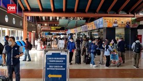 VIDEO: 2 Kali Vaksin, Penumpang Pesawat Harus Lampirkan Tes Antigen