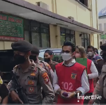 Dikawal Polisi Berlaras Panjang, Adam Deni Merasa bak Penjahat Berbahaya