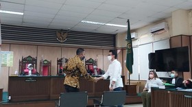 Adam Deni Dituntut 8 Tahun Penjara Kasus Unggah Dokumen Sahroni