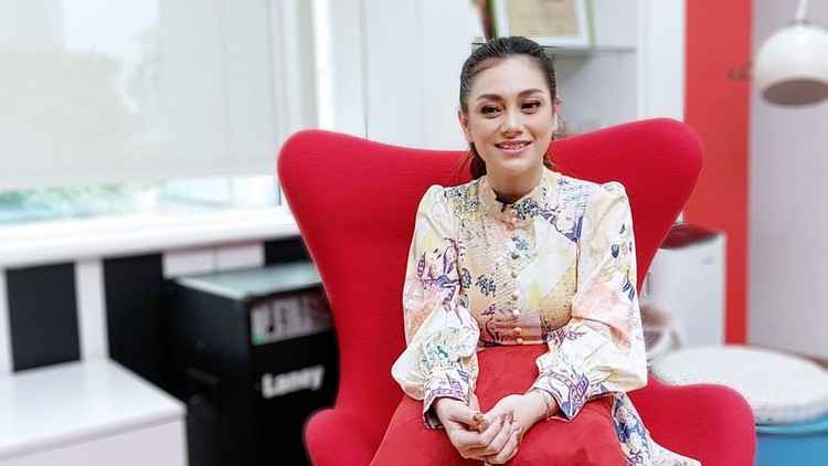 Interview April