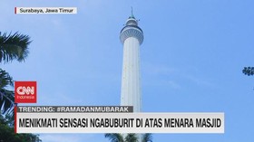 VIDEO: Menikmati Sensasi Ngabuburit di Atas Menara Masjid
