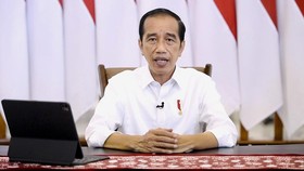 Perintah Jokowi ke Azwar Anas: Hadirkan Birokrasi yang Melayani