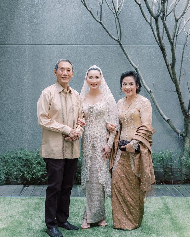 Fitria Yusuf Fitria Yusuf