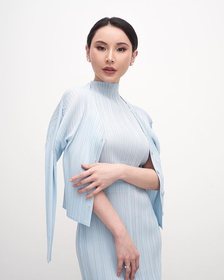 Fitria Yusuf Fitria Yusuf