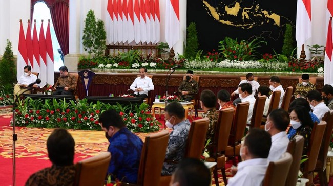 Deputi V KSP Jaleswari menegaskan tugas utama menteri adalah membantu kerja-kerja presiden.