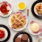 Bahaya Konsumsi Terlalu Banyak Gula untuk Kecantikan, Bisa Picu Jerawat Hingga Penuaan Dini