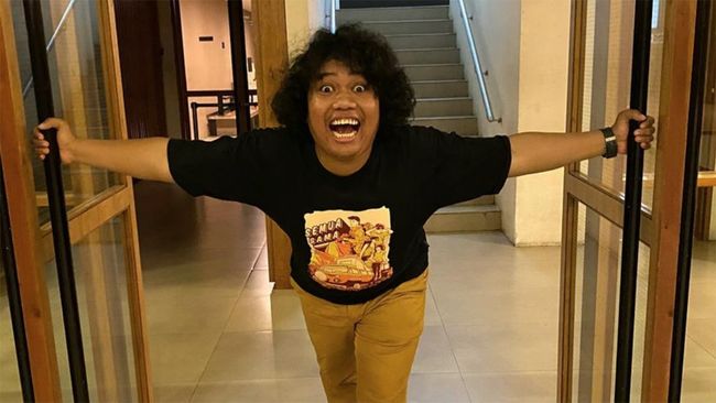 Marshel Widianto mengejutkan publik tidak hanya soal kelahiran anak pertamanya, tapi juga pernikahannya dengan Cesen eks JKT48.