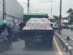 Jalan di Gedangan Sidoarjo Arah Surabaya Macet