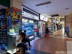 Girangnya Pedagang Saat Hi-Tech Mall Surabaya Dihidupkan Lagi