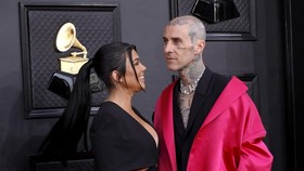 Kourtney Kardashian-Travis Barker Nikah, Eks Istri Nimbrung Komentar