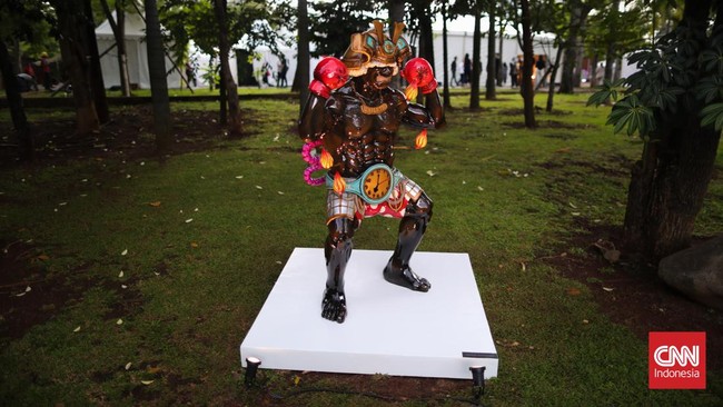 FOTO: Menikmati Karya Seni di Art Jakarta Garden 2022