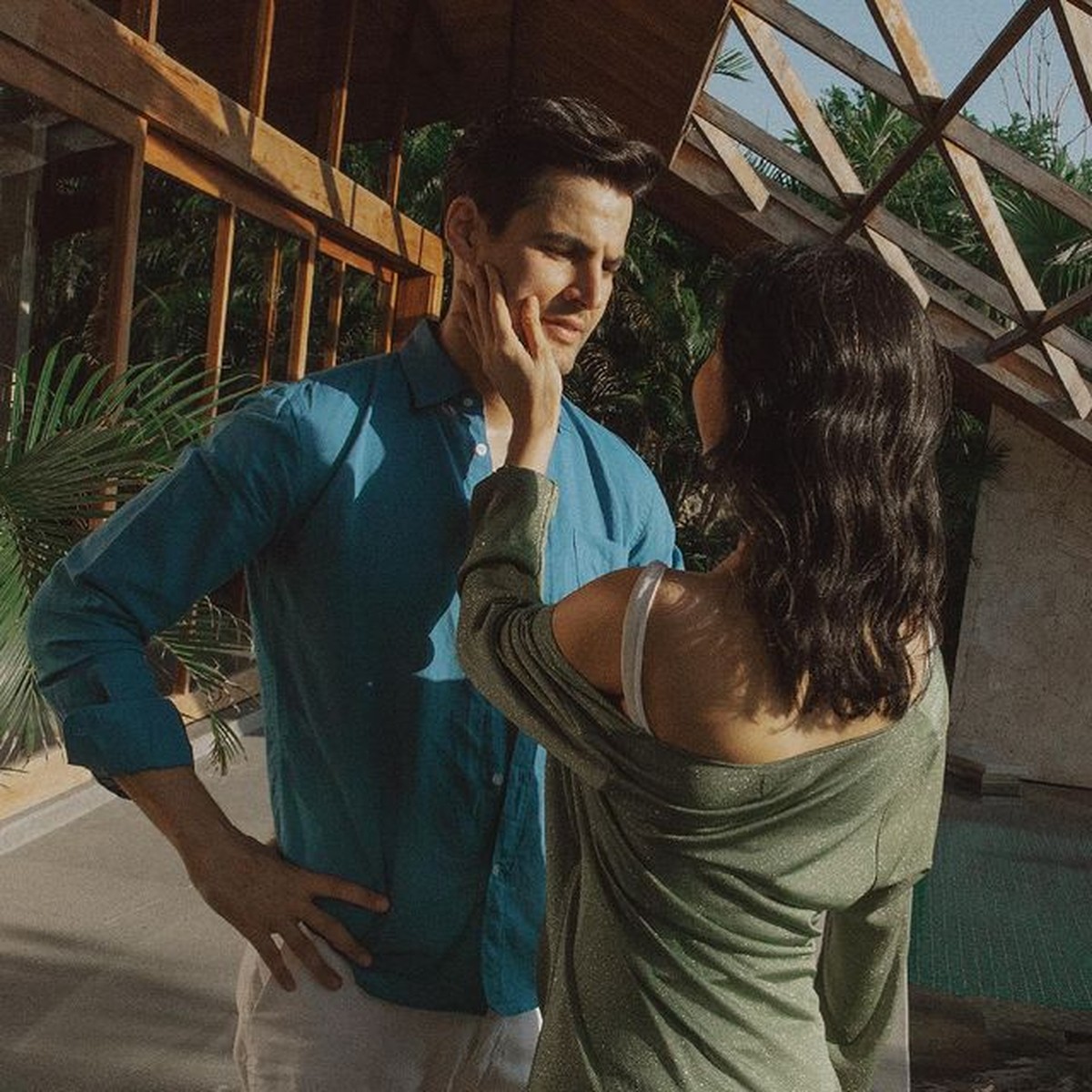 Fitria Yusuf dan Suami