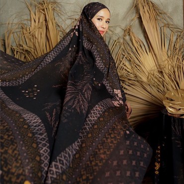 Awal Mula Laudya Cynthia Bella Dikabarkan Dinikahi Pangeran Dubai