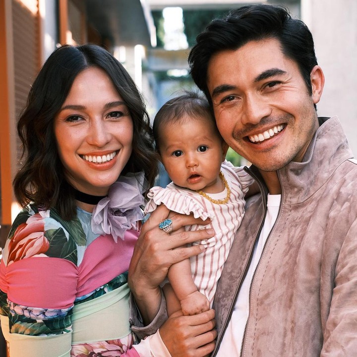 <p>Menikah dengan Liv Lo pada Agustus 2016 silam, Henry Golding pemeran <em>Crazy Rich Asian</em> dikaruniai anak perempuan pertama bernama Lyla Golding, Bunda. (Foto: Instagram @henrygolding)<br /><br /><br /></p>
