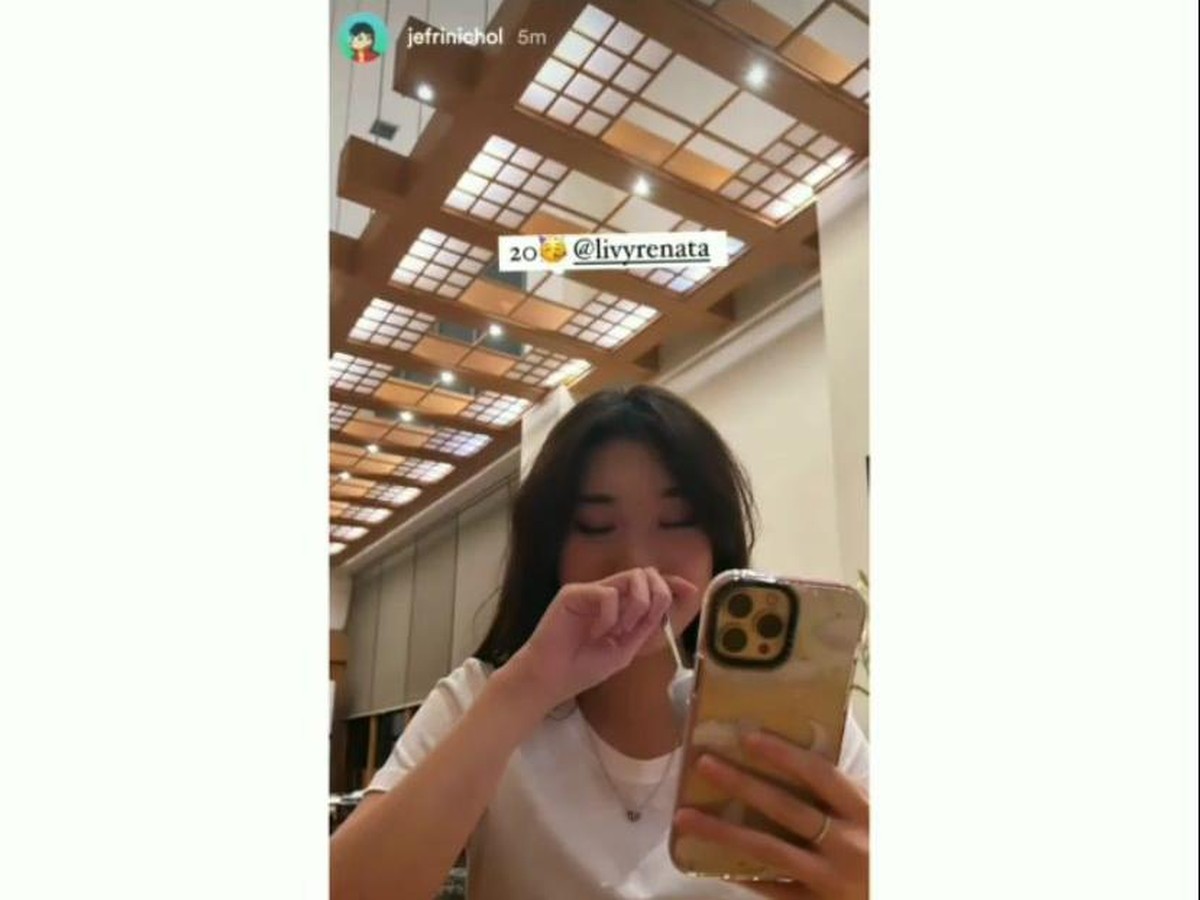 Jefri Nichol dan Livy Renata