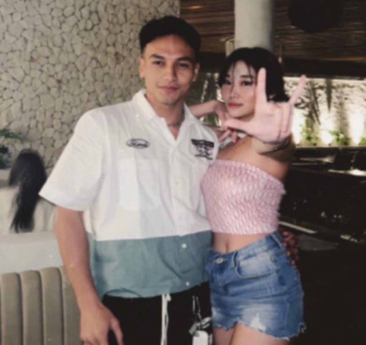 Jefri Nichol dan Livy Renata