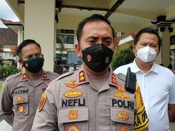 Polisi Usut Aksi Bagi Suvenir Wanita Misterius di Tabanan