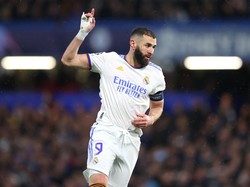 Benzema Samai Catatan Hat-trick Ronaldo dan Messi di Liga Champions