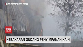 VIDEO: Kebakaran Gudang Penyimpanan Kain
