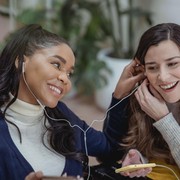 Ingat! Beberapa Printilan Ini Meski Praktis, Sebaiknya Nggak Kamu Share Sama Bestie-mu!