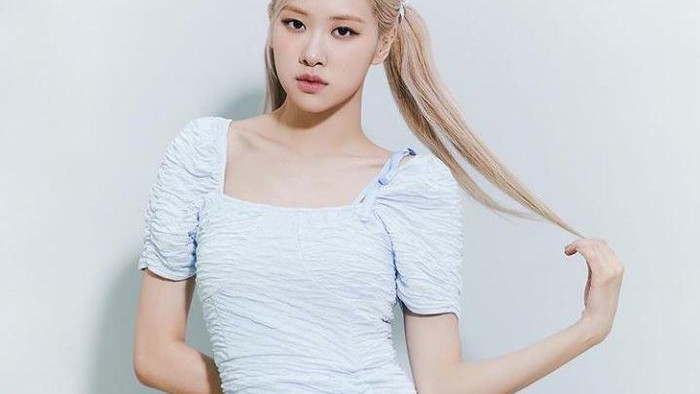 Gemas dan Modis, Segini Harga Baju Rose Blackpink di Pemotretan O!OiCollection!
