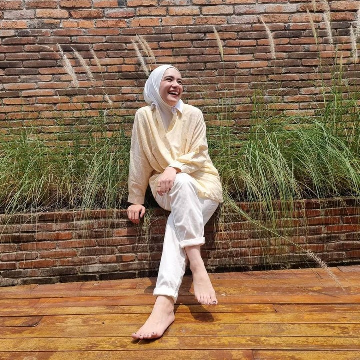 <p>Di acara tersebut, Putri Anne mengaku telah menjadi mualaf sejak setahun belakangan, yaitu sekitar 2016. (Foto: Instagram @putriannesalokaa)</p>