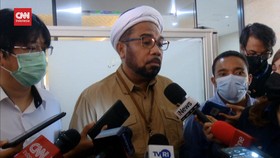 VIDEO: Ali Mochtar Ngabalin Sambangi Bareskrim Lapor Sumbangan Palsu