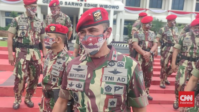 Danjen baru Kopassus, Brigjen TNI Iwan Setiawan membeberkan sejumlah arahan dari KSAD Jenderal Dudung Abdurrachman kepada dirinya dalam memimpin baret merah.