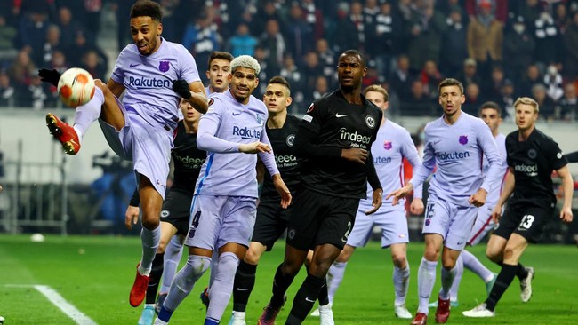 Hasil leg pertama perempat final Liga Europa ditandai dengan tiga pertandingan berakhir imbang dengan hasil identik.