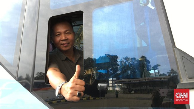 Erwin ingin mengubur cerita muram dua tahun terakhir saat masyarakat terkendala melakukan perjalanan mudik akibat aturan pemerintah demi mencegah penularan Covid-19.