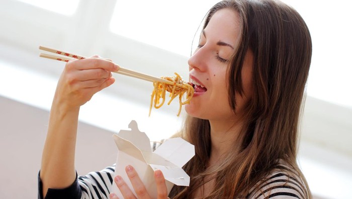 Biar Asam Lambung Nggak Naik Setelah Buka Puasa, Hindari 4 Jenis Makanan Ini!