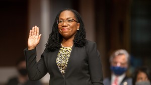 Ketanji Brown Jackson Jadi Hakim Agung Perempuan Kulit Hitam Pertama di AS, Bikin Anggota Parlemen Walk Out!
