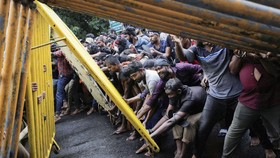 Rumah PM Sri Lanka Digeruduk Mahasiswa karena Krisis Ekonomi