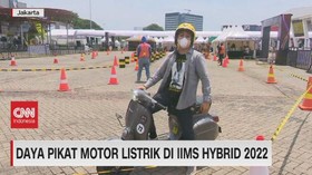 VIDEO: Daya Pikat Motor Listrik di IIMS Hybrid 2022