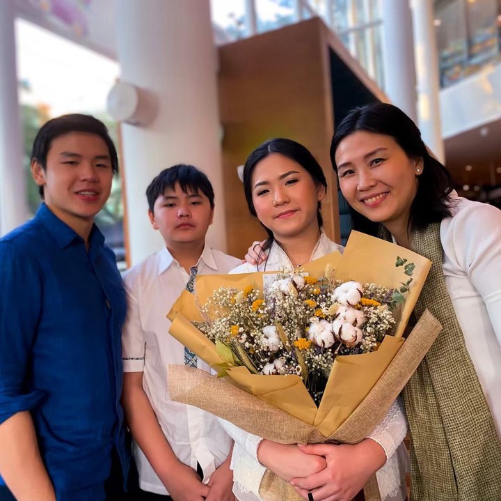 <p>Daud adalah anak ketiga. Ia memiliki dua kakak, Nicholas Sean dan Nathania Purnama. (Foto: Instagram @nachoseann</p>
