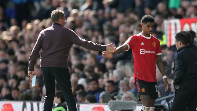 Pelatih Manchester United Ralf Rangnick sadar banyak yang menganggap timnya bakal jadi underdog dalam duel lawan Liverpool di Anfield.