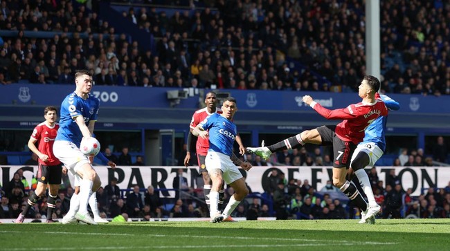 Manchester United akan menjalani laga penentu nasib saat menghadapi Chelsea dalam lanjutan Liga Inggris.