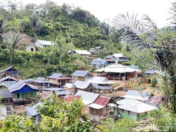 Kampung Muallaf, Dusun Terisolir Yang Jatuh Cinta dengan Islam