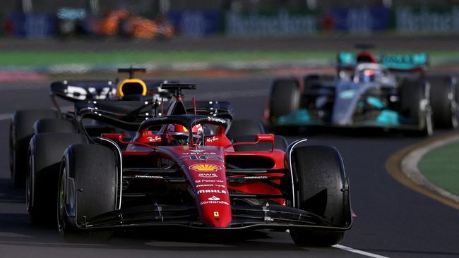 Pembalap Ferrari Charles Leclerc berhasil merebut pole position Formula 1 (F1) GP Azerbaijan 2022.