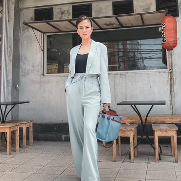 Pindah Agama Sejak Usia 13 Tahun, Nita Gunawan Diusir & Hidup Susah