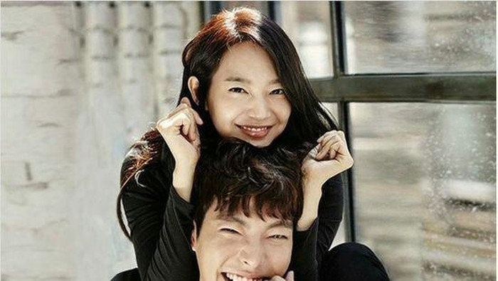 3 Pasangan Artis Korea yang Hubungannya Direstui Fans untuk Sampai ke Pelaminan 3 Pasangan Artis Korea yang Hubungannya Direstui Fans untuk Sampai ke Pelaminan