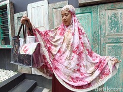 Keren! Batik Ciprat Difabel Blitar Jadi Perlengkapan Salat