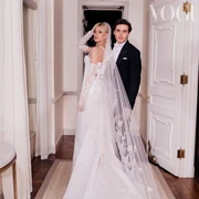 Jadi Menantu Victoria Beckham, Ini Alasan Nicola Peltz Tak Memakai Gaun Pengantin Rancangan sang Mertua