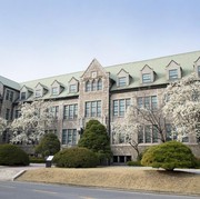 Kampus Legendaris di Korea Selatan Ini Akan Jadi Lokasi Fashion Show Dior