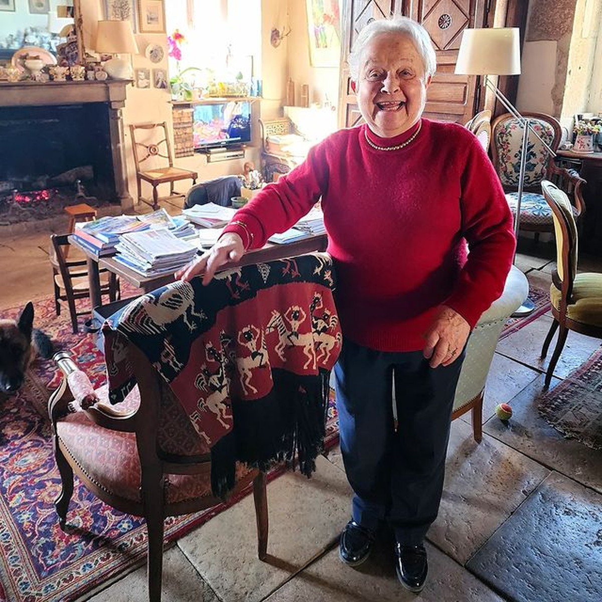 Hamish Daud pakai baju tukang jadi kuli bangunan di Paris